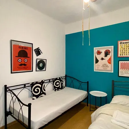 Urban Pulse Central Studio, Vesta Philoxenia Apartment